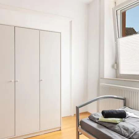 Fuer 8 Personen In Ehemaligem Weingut Mit 4 Schlafzimmern Woerrstadt