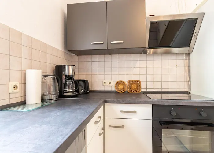 Fuer 8 Personen In Ehemaligem Weingut Mit 4 Schlafzimmern Apartamento Wörrstadt