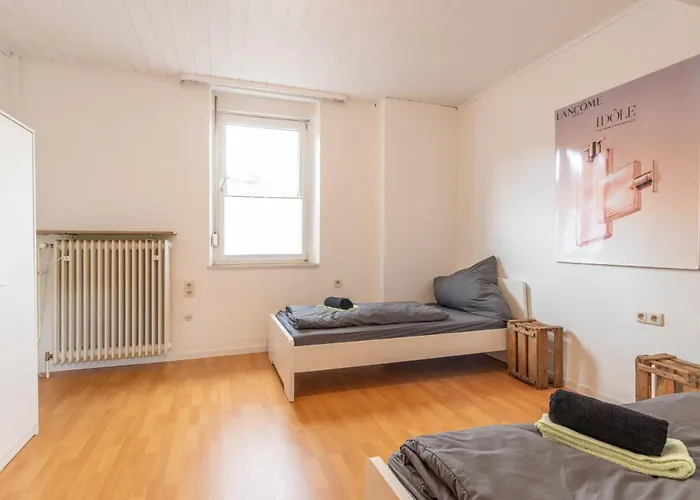 Fuer 8 Personen In Ehemaligem Weingut Mit 4 Schlafzimmern Apartamento