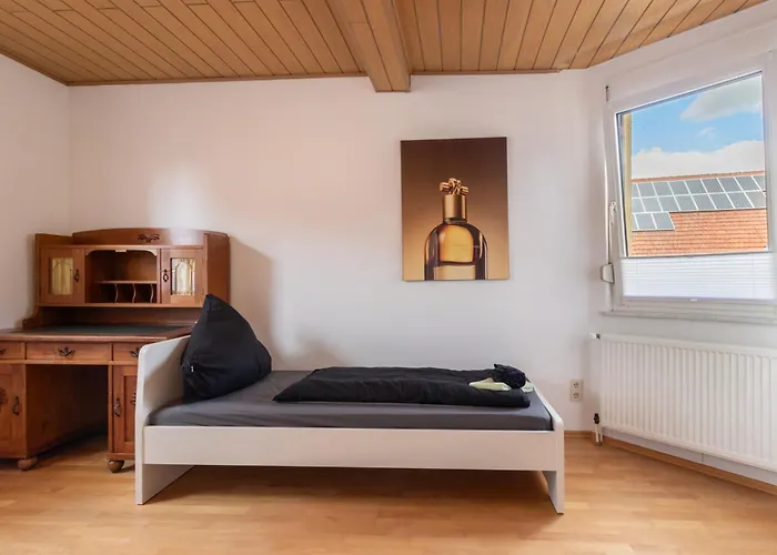 Apartamento Fuer 8 Personen In Ehemaligem Weingut Mit 4 Schlafzimmern