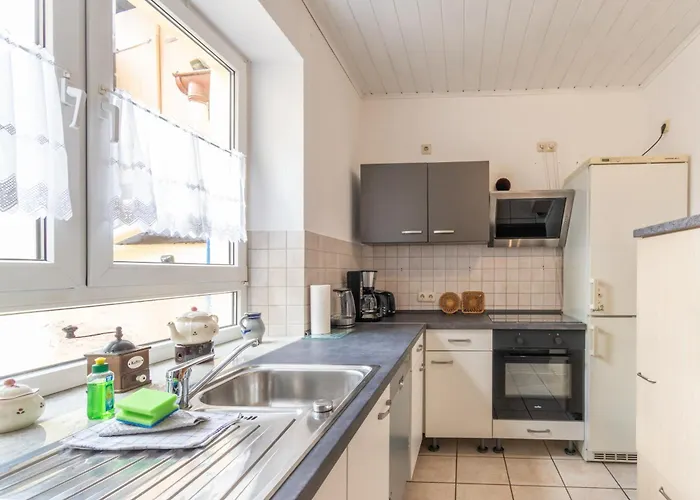 Fuer 8 Personen In Ehemaligem Weingut Mit 4 Schlafzimmern *